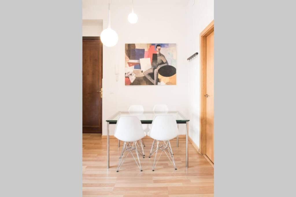 Pop Art, Apartamento Valvanera, Pleno Centro 塞维利亚 外观 照片